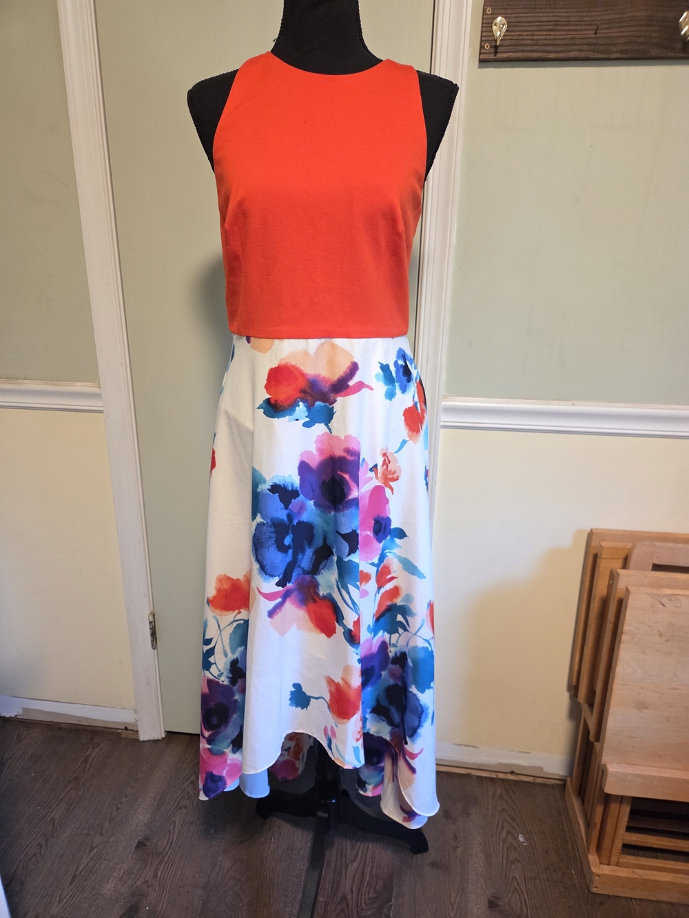 Vince Camuto Coral Red Bodice White High-Low Floral Skirt Dress